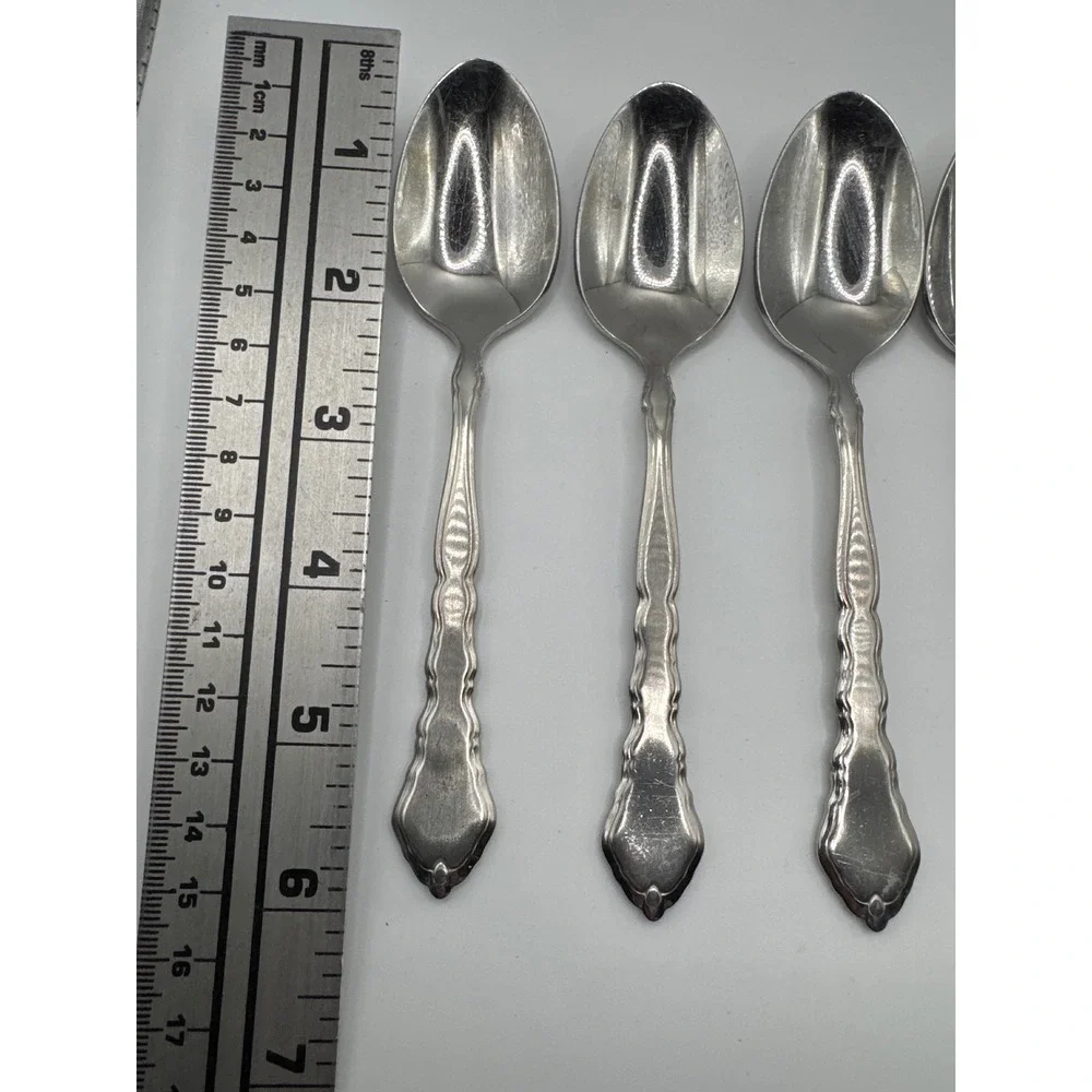 Oneida Royal Chippendale Stainless Teaspoons Set of 5 USA 18/8 Glossy 6 inch